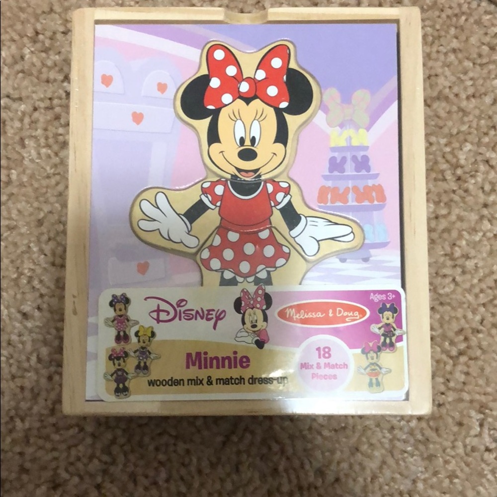 Minnie and Daisy Bundle of toys